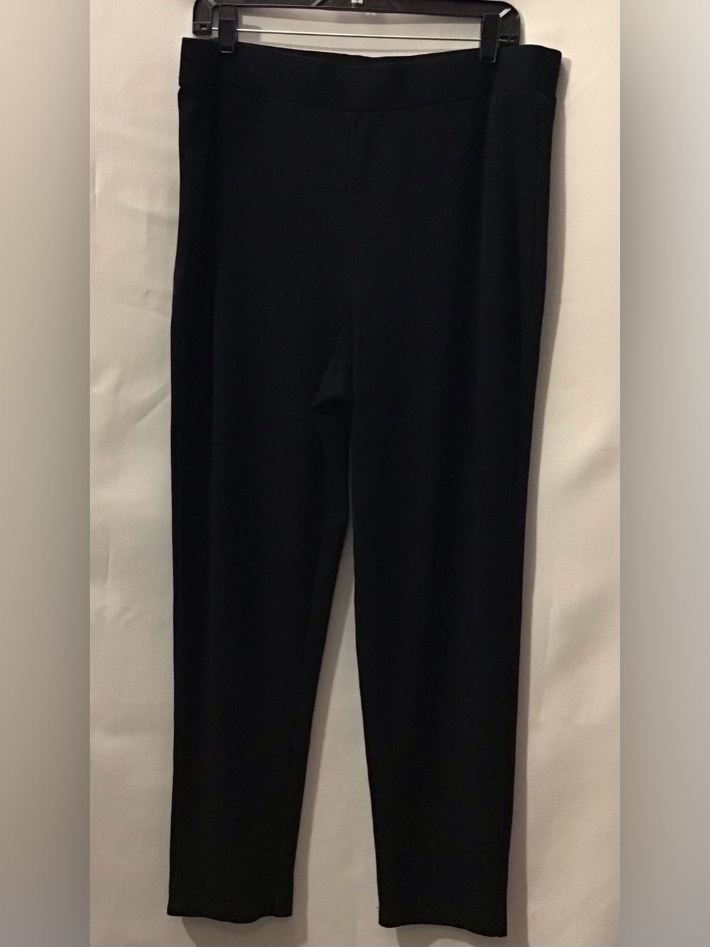 581 Classic Black Women's Ponte Knit Pants